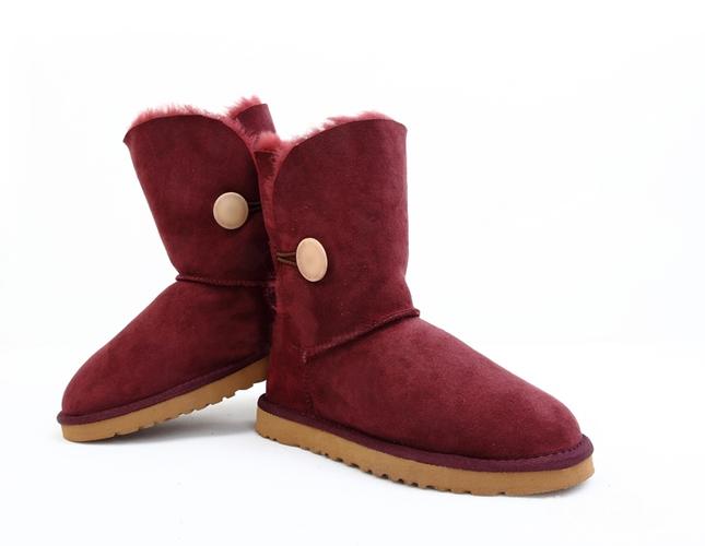 2014年-雪地靴和豆豆鞋工厂直销第5季--市区送货上门